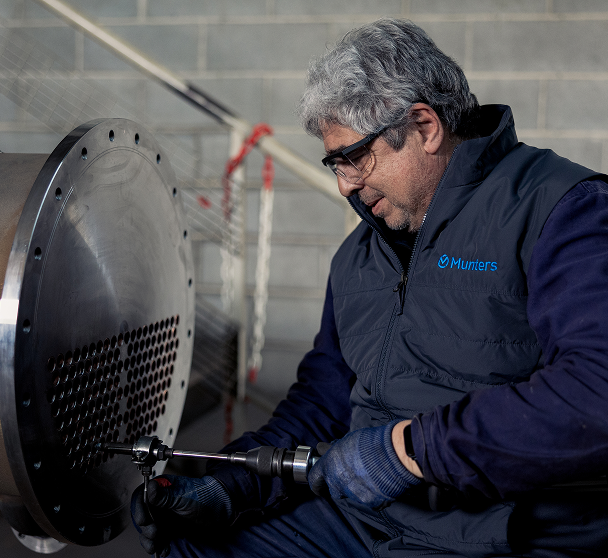 Employee in a Munters manufacturing facility